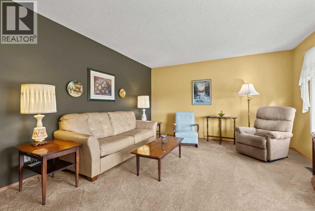 616 6 Street Se Property Photo 12