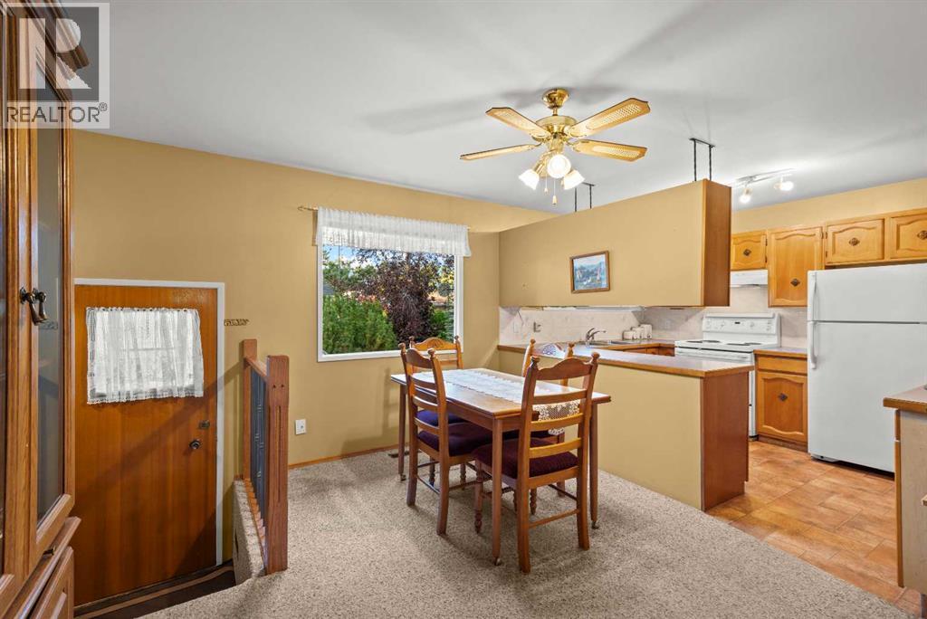 616 6 Street Se Property Photo 14