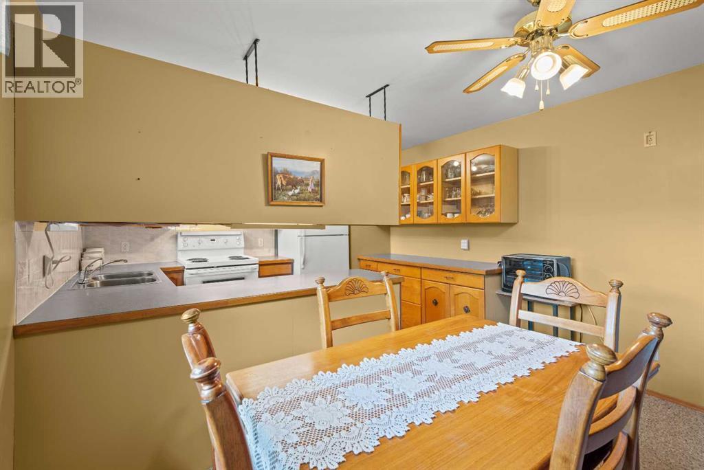 616 6 Street Se Property Photo 16
