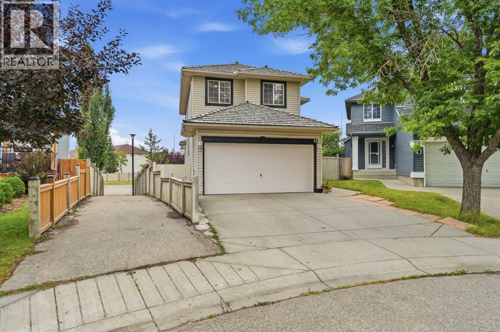 52 Douglas Glen Crescent SE