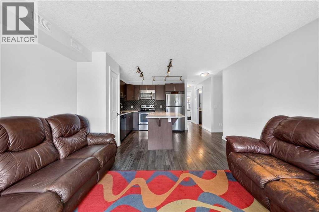 171 Evanscrest Gardens Nw Property Photo 9
