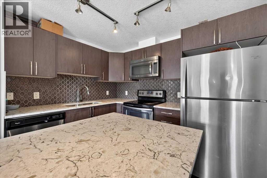 171 Evanscrest Gardens Nw Property Photo 13