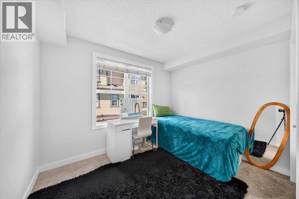 171 Evanscrest Gardens Nw Property Photo 21