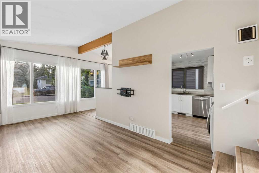 3608 Centre B Street Nw Property Photo 4