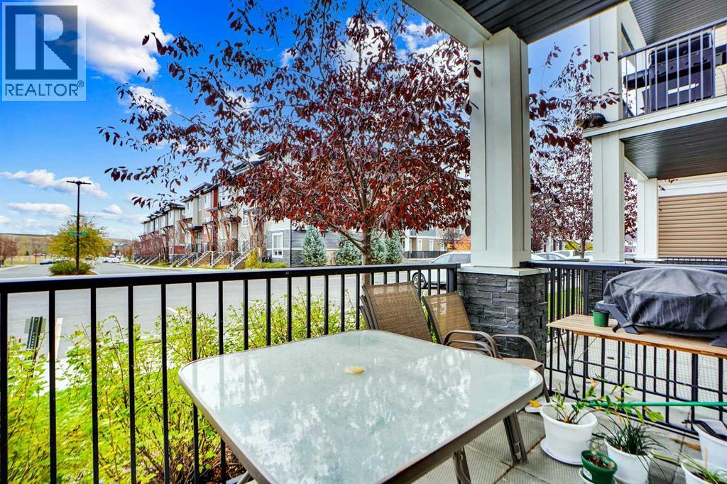 30 Walgrove Walk Southeast Property Photo 11