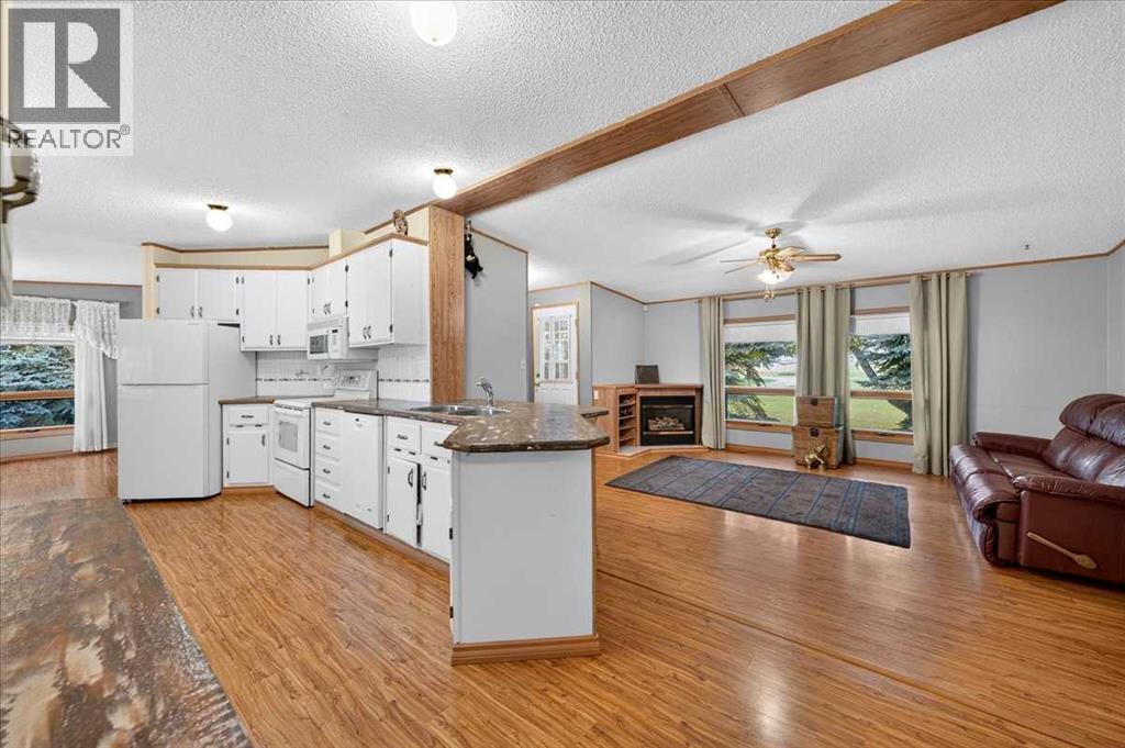33049 Range Road 22 Property Photo 13