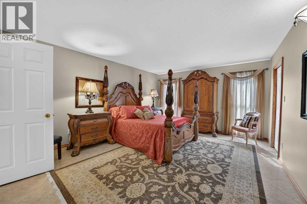 4737 49 Street Property Photo 25