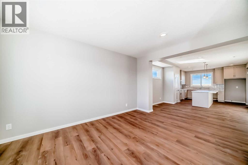 3037 Lanark Boulevard Se Property Photo 18