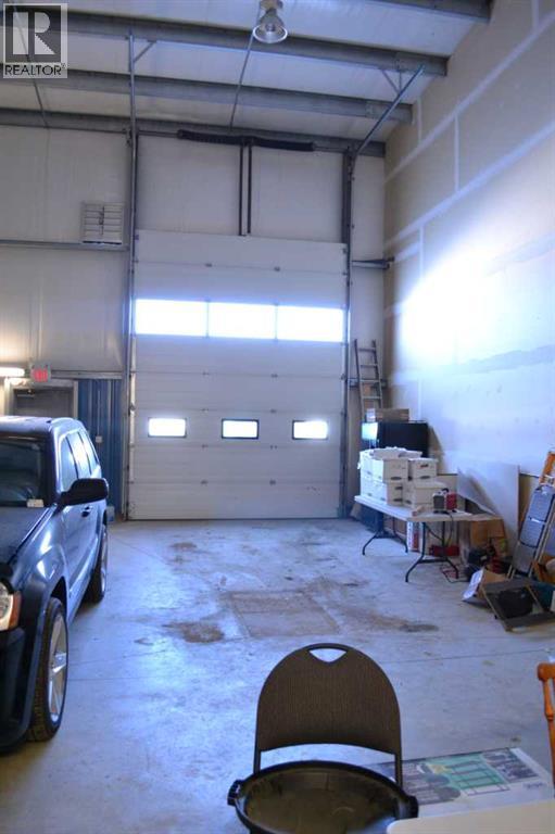 14 Thevenaz Industrial Trail Property Photo 13