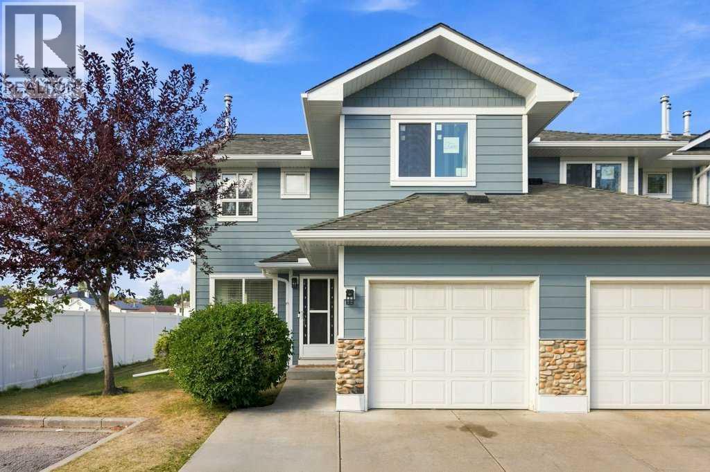 126 Harvest Gold Place Ne Property Photo 2