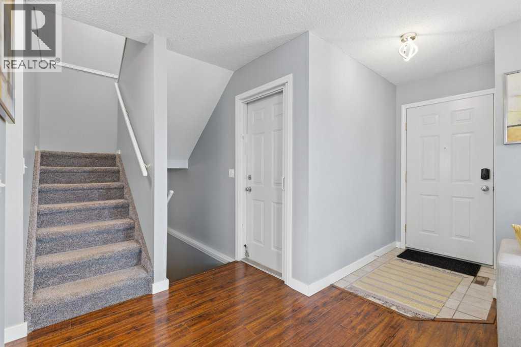 126 Harvest Gold Place Ne Property Photo 4