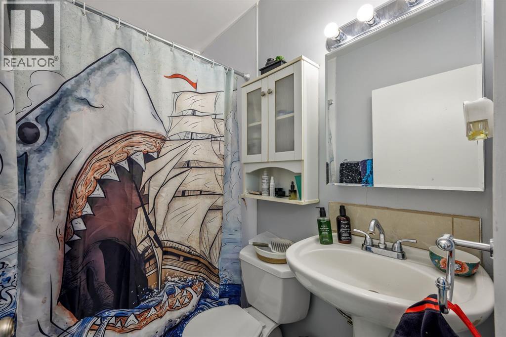 1826 34 Avenue Sw Property Photo 17