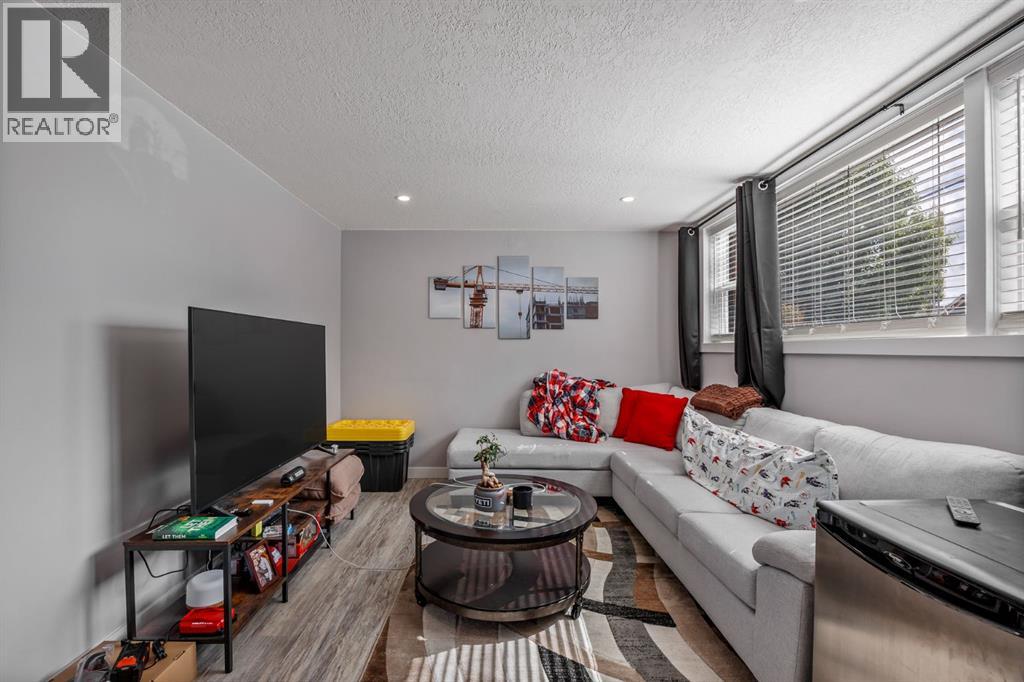 1826 34 Avenue Sw Property Photo 44