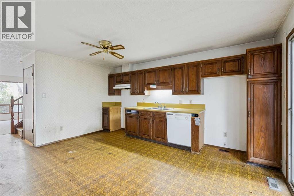 19 Whitehill Gate Ne Property Photo 6