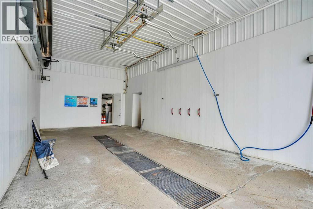 4901 Broadway Avenue Property Photo 28