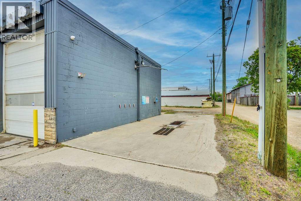 4901 Broadway Avenue Property Photo 37
