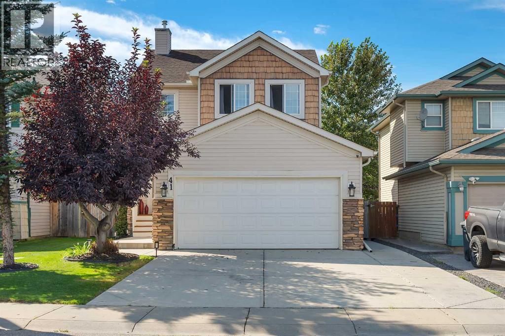 41 Cimarron Meadows Close Property Photo 1
