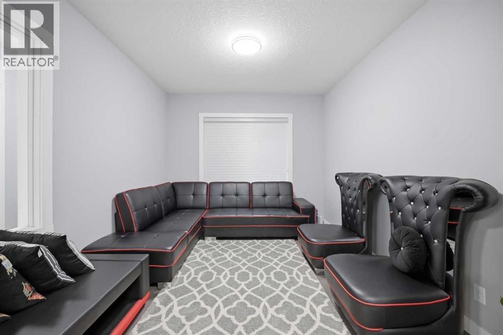 288 Corner Meadows Manor Ne Property Photo 15