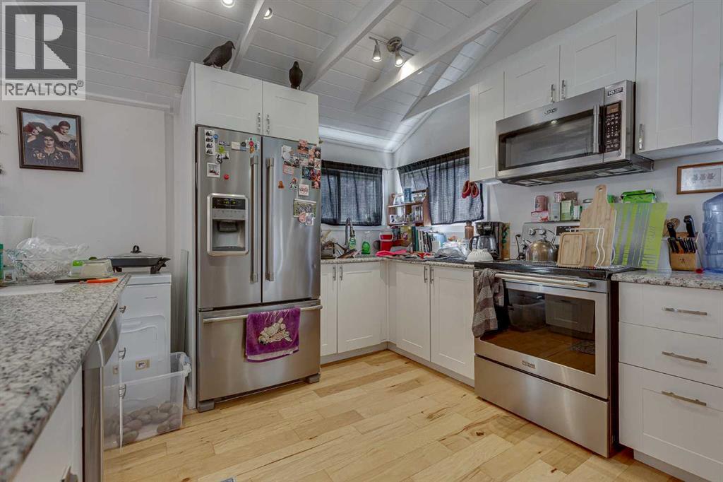 4212 C + E Trail Property Photo 8