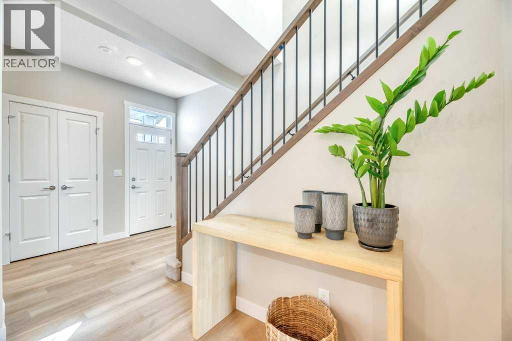 212 Edgefield Bay Property Photo 8