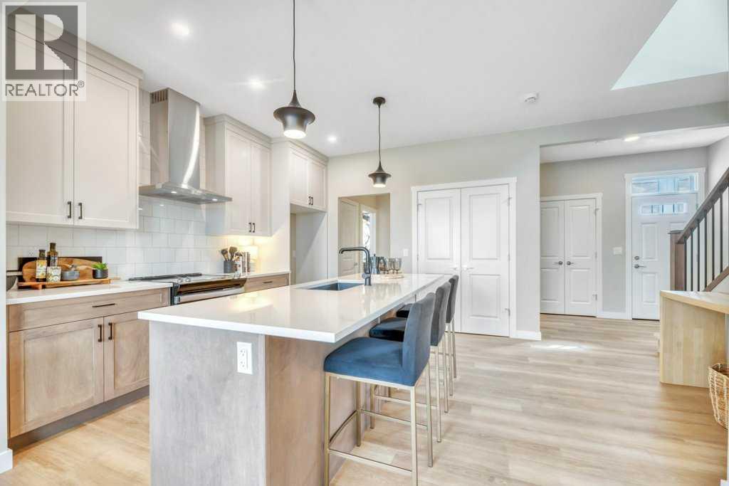 212 Edgefield Bay Property Photo 11