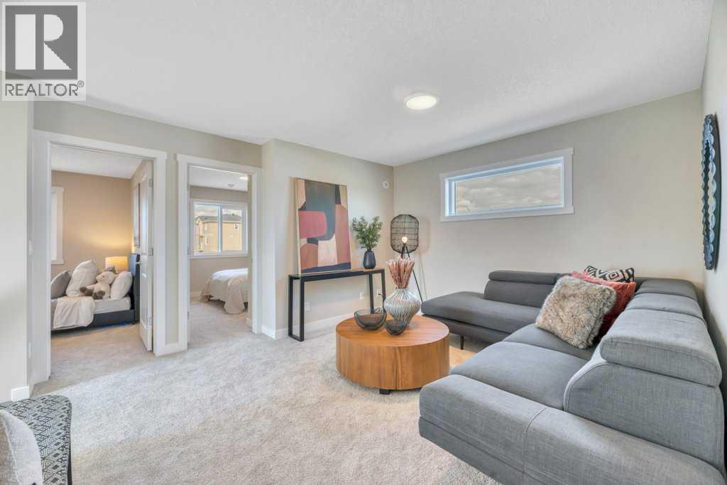 212 Edgefield Bay Property Photo 25