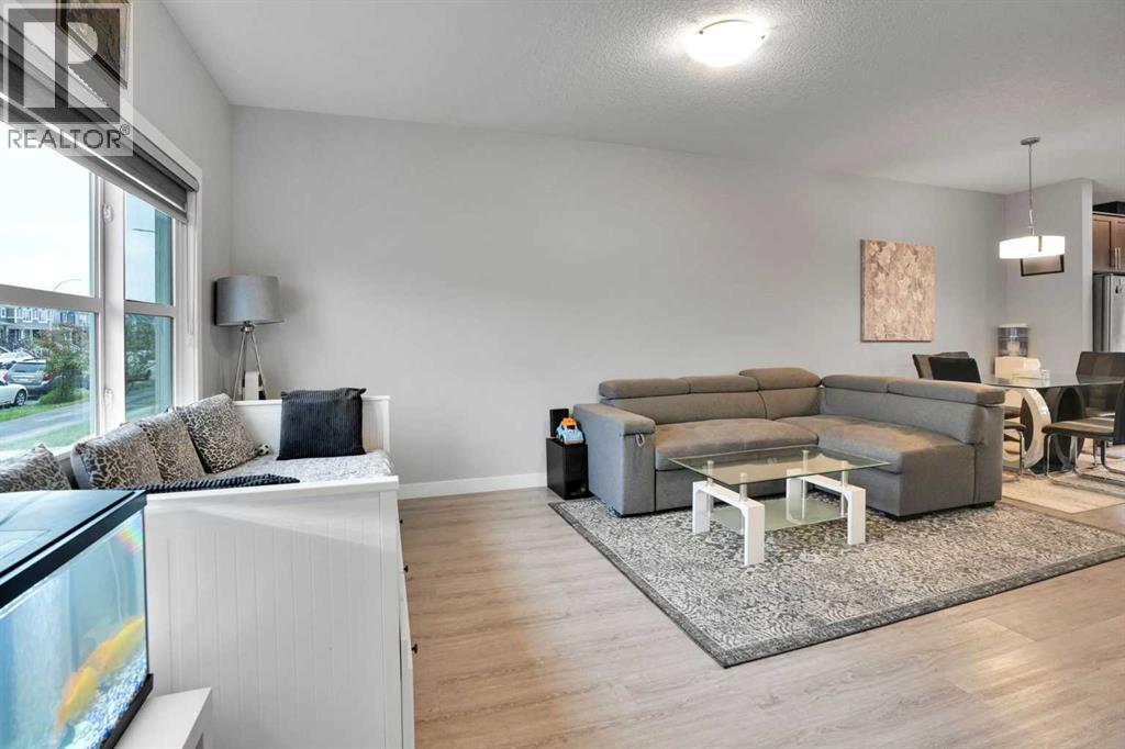 40 Cornerbrook Gate Ne Property Photo 8