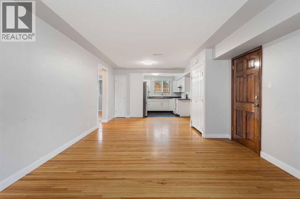 128 40 Avenue Nw Property Photo 7