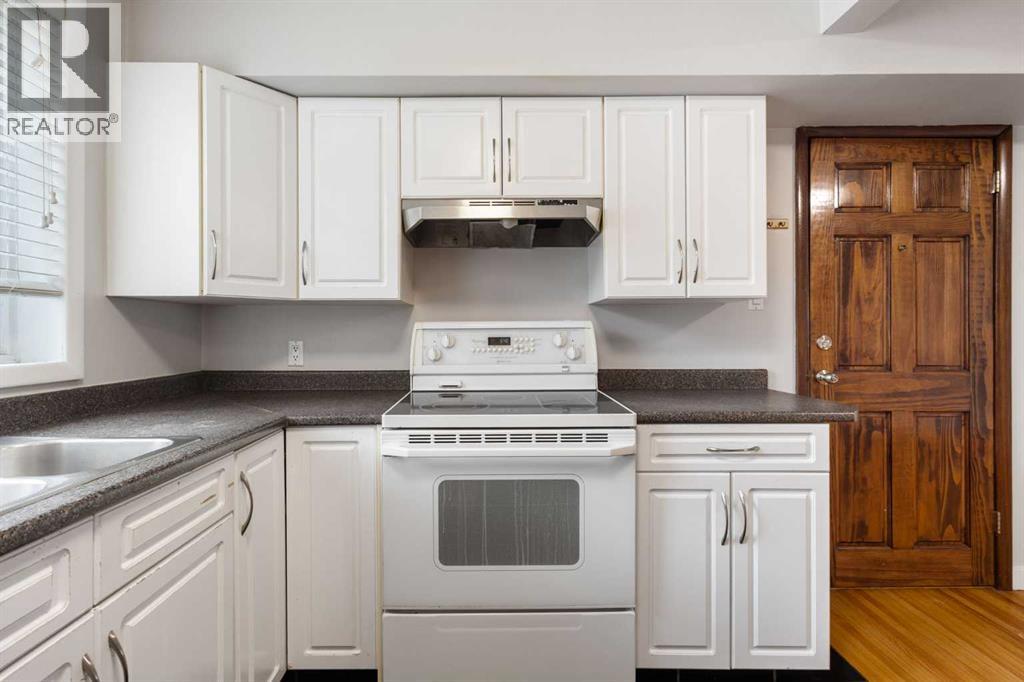 128 40 Avenue Nw Property Photo 10