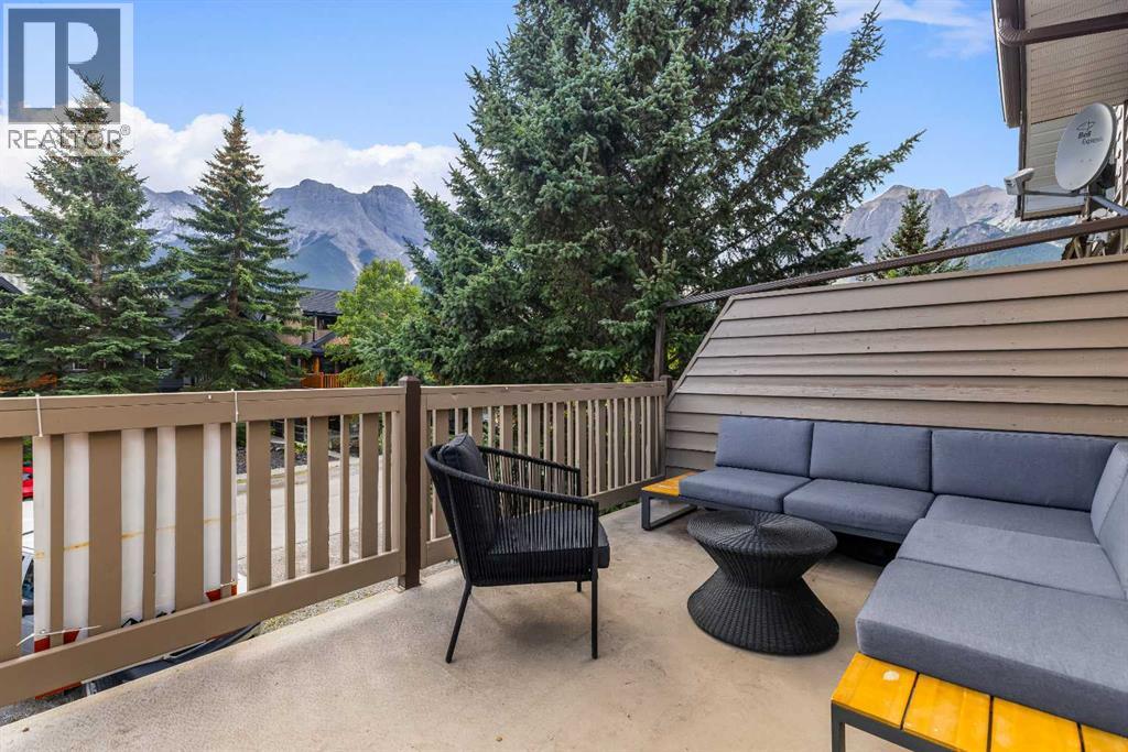 822 5 Street Property Photo 5