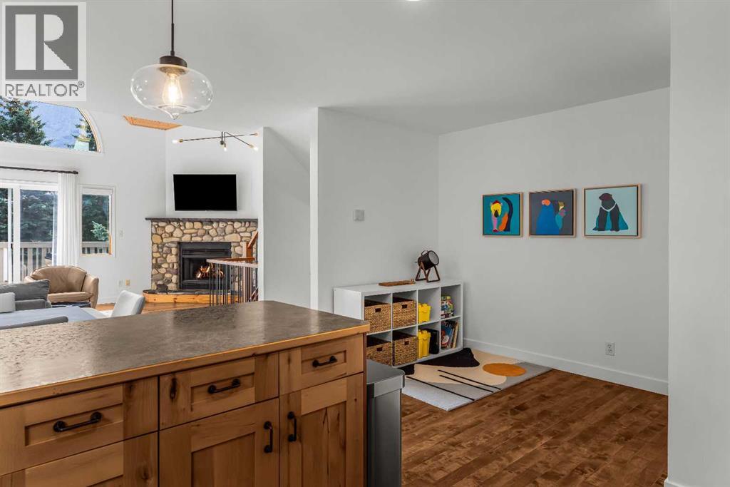 822 5 Street Property Photo 18