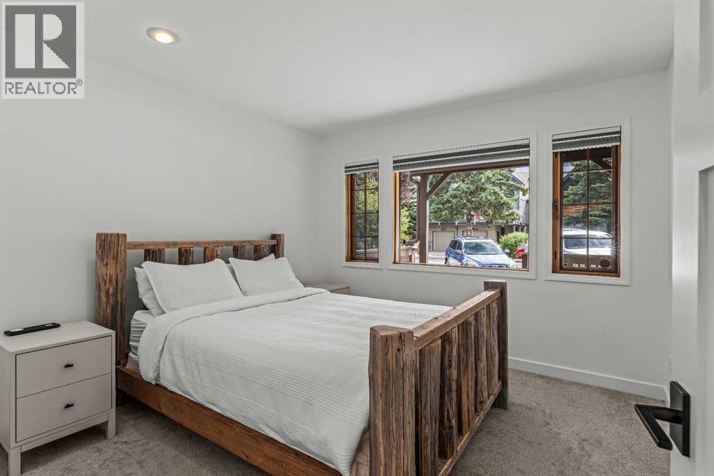 822 5 Street Property Photo 36