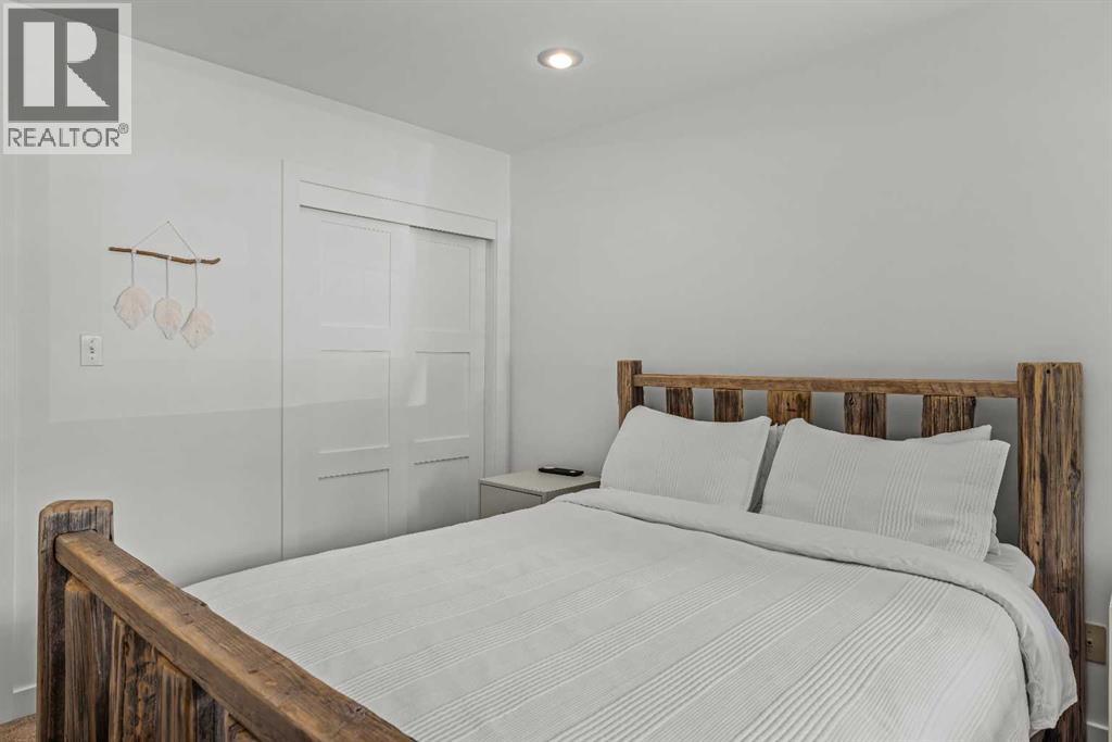 822 5 Street Property Photo 39