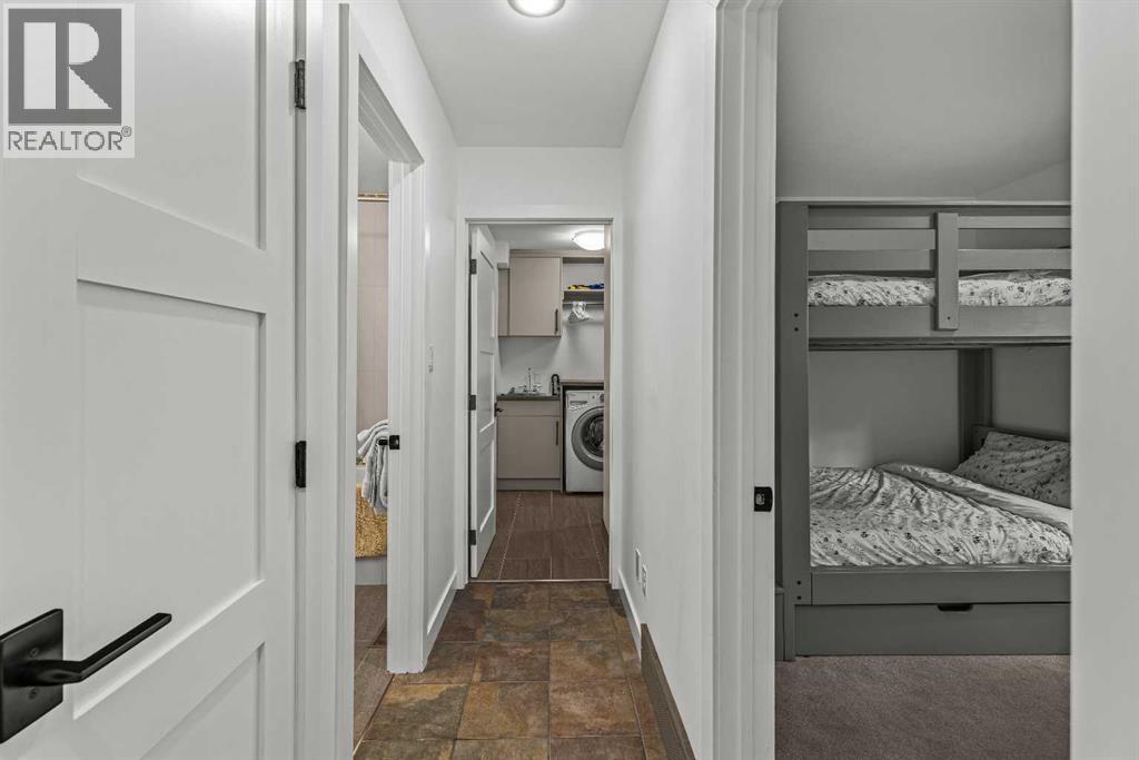822 5 Street Property Photo 41