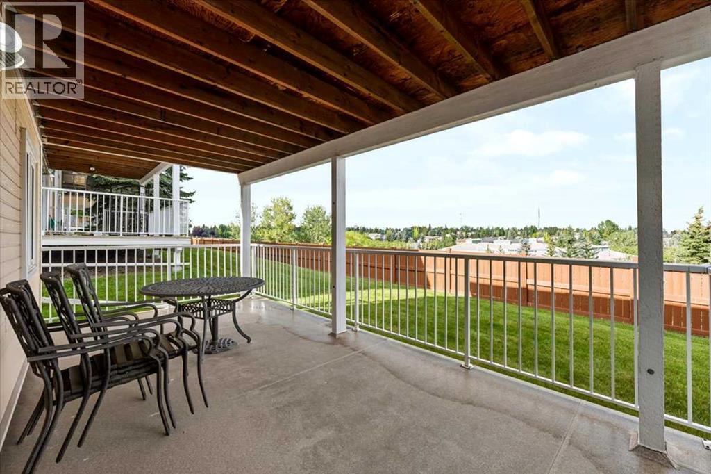 140 Strathaven Circle Southwest Property Photo 8