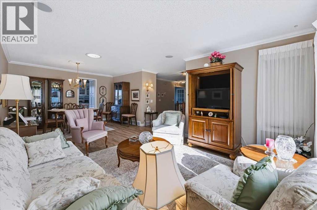 140 Strathaven Circle Southwest Property Photo 12