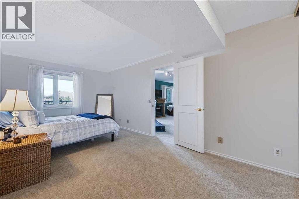 140 Strathaven Circle Southwest Property Photo 37