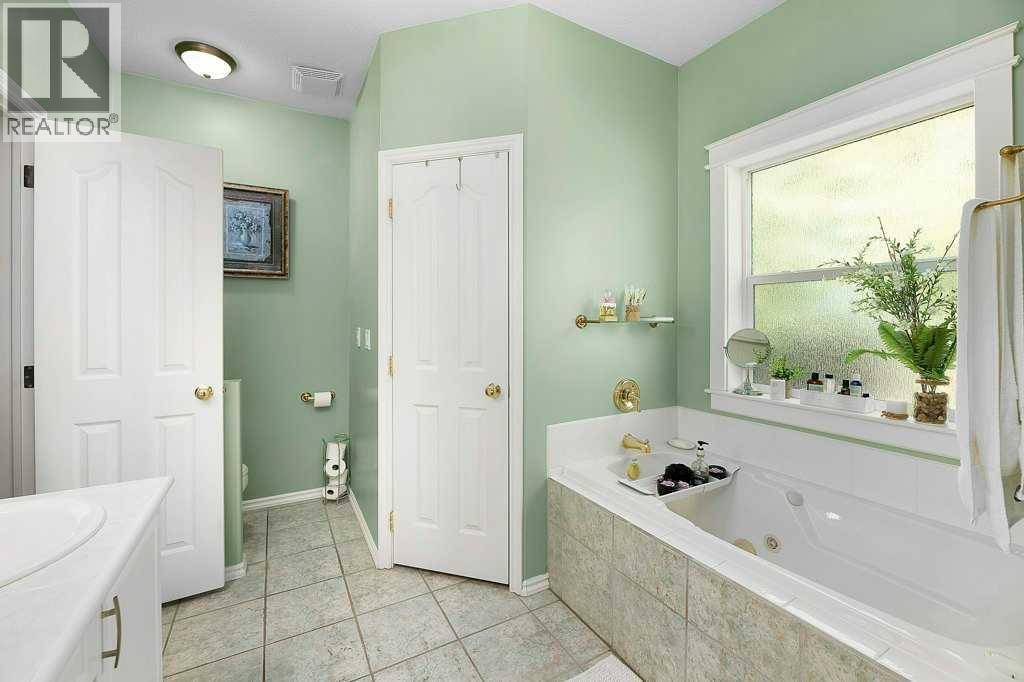 12 Iron Wolf Ridge Property Photo 18