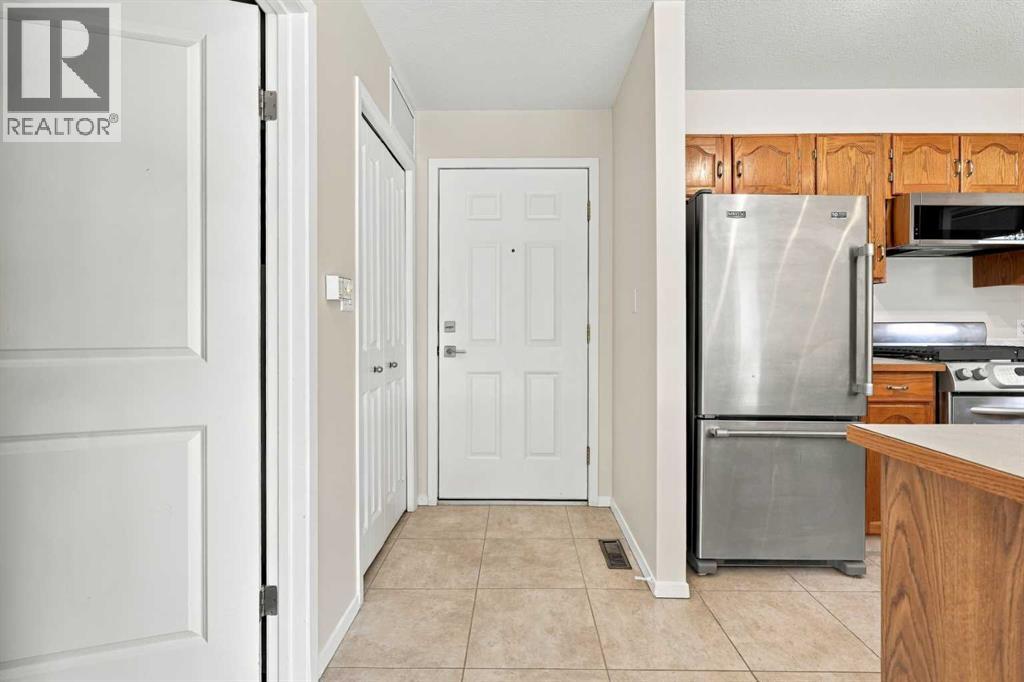 717 7 Street Veterans Way Property Photo 5