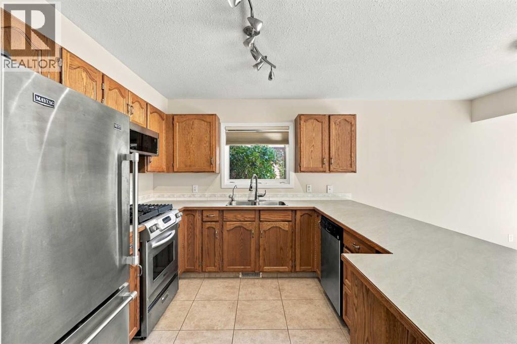 717 7 Street Veterans Way Property Photo 7