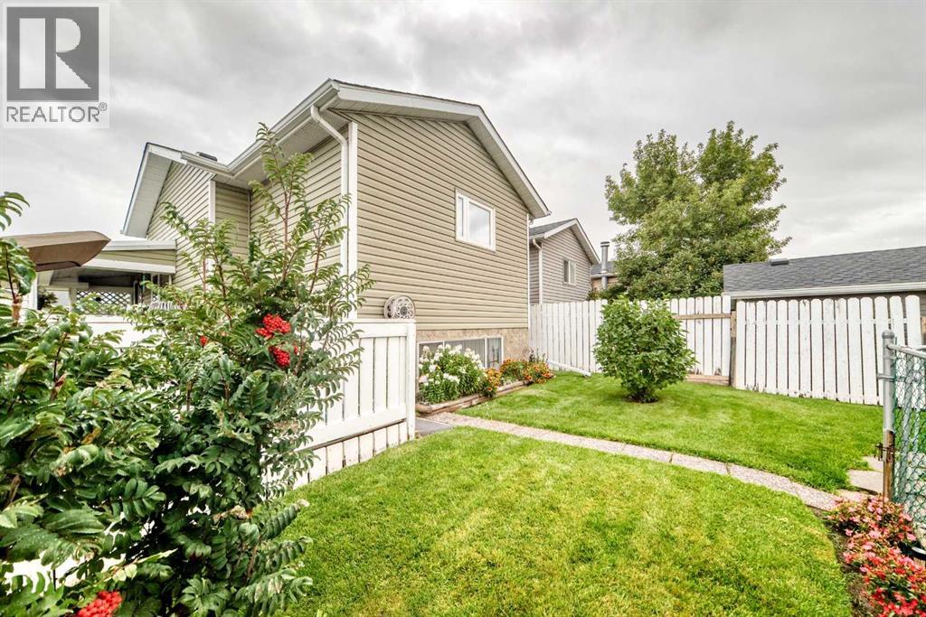 45 Taradale Close Ne Property Photo 42