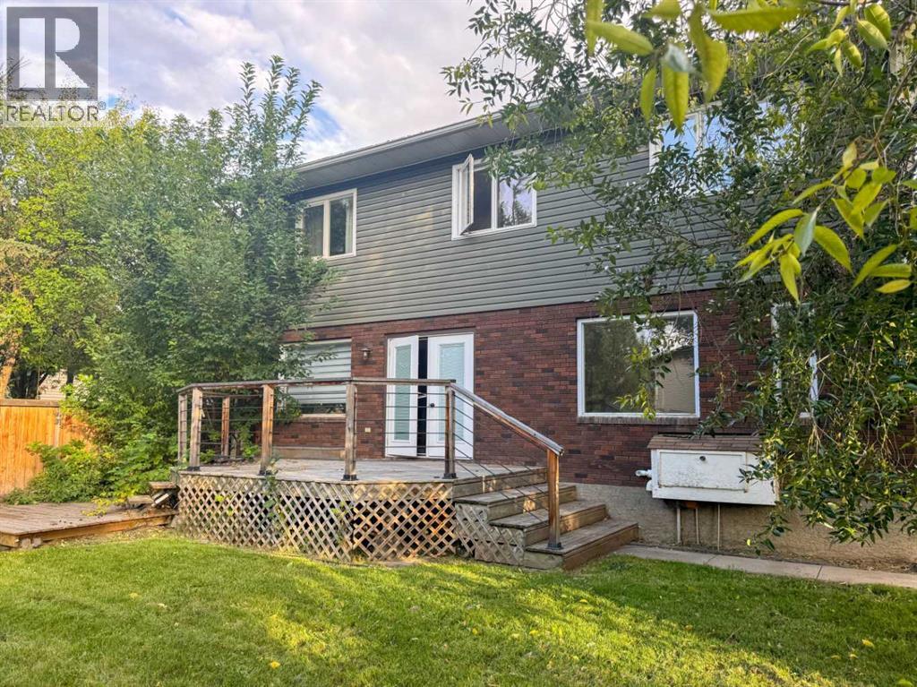 9329 63 Avenue Property Photo 5