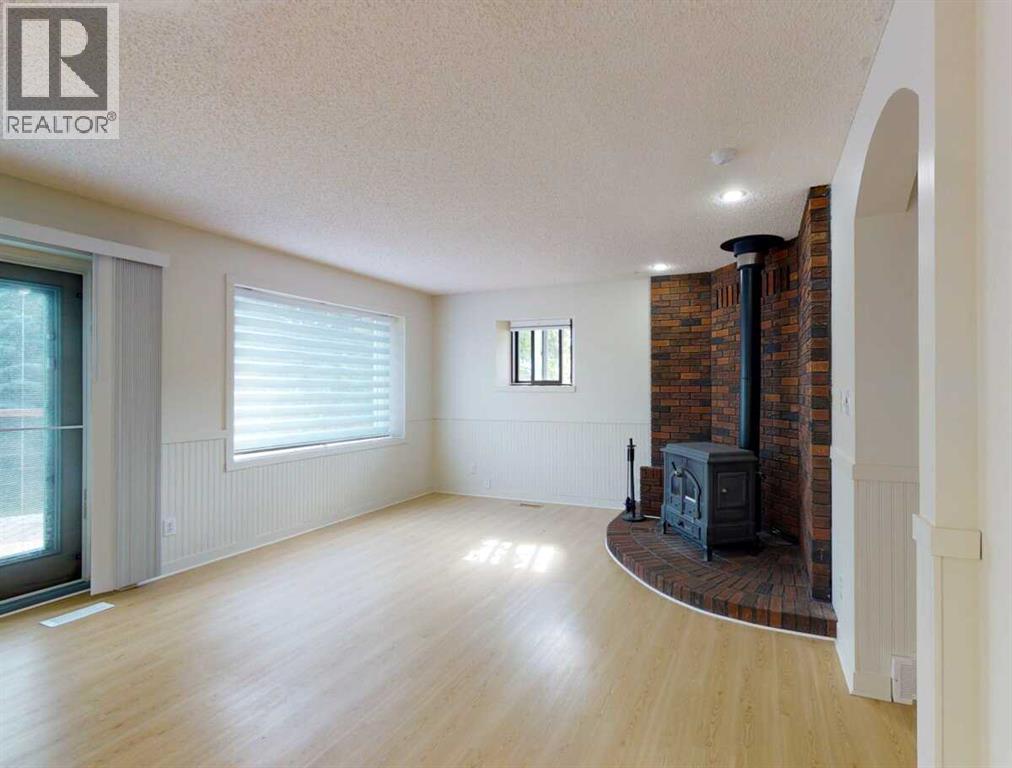 9329 63 Avenue Property Photo 12