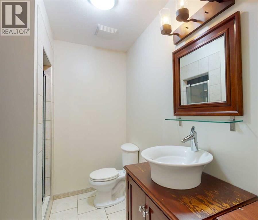 9329 63 Avenue Property Photo 14