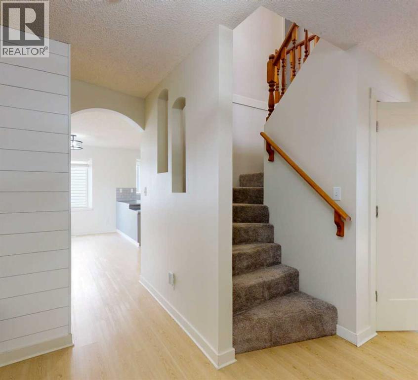9329 63 Avenue Property Photo 15