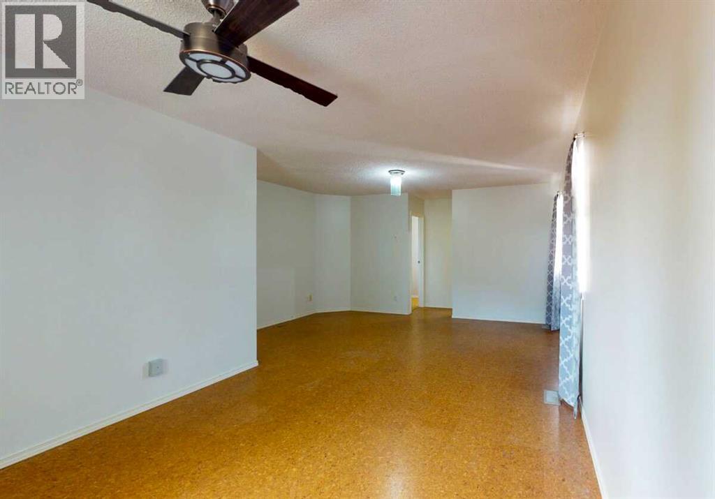 9329 63 Avenue Property Photo 19