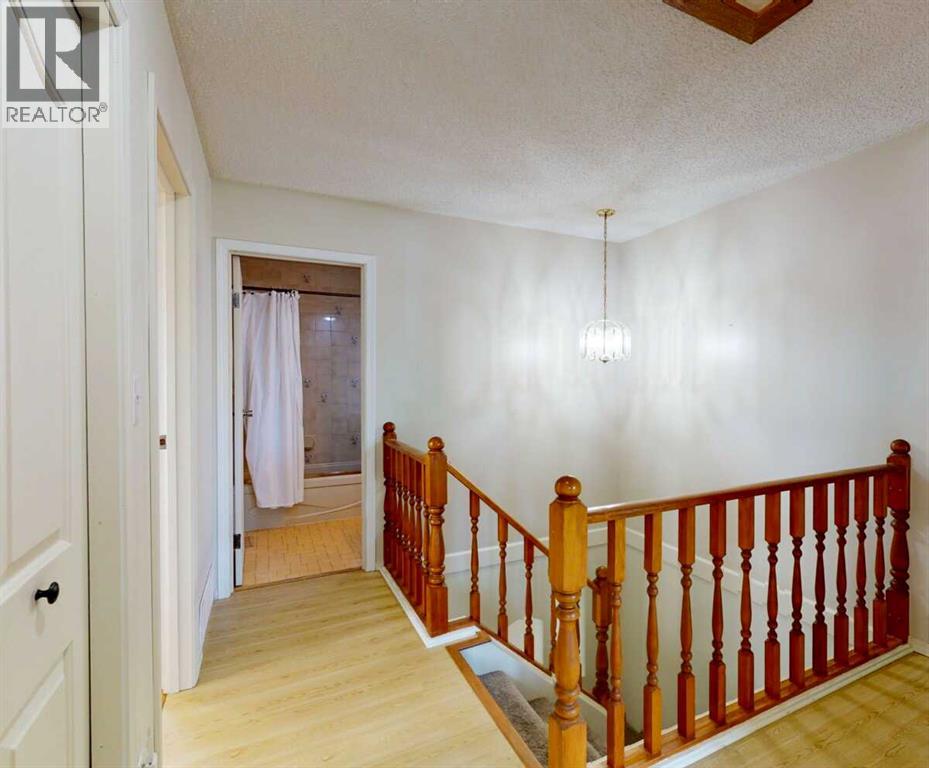 9329 63 Avenue Property Photo 22