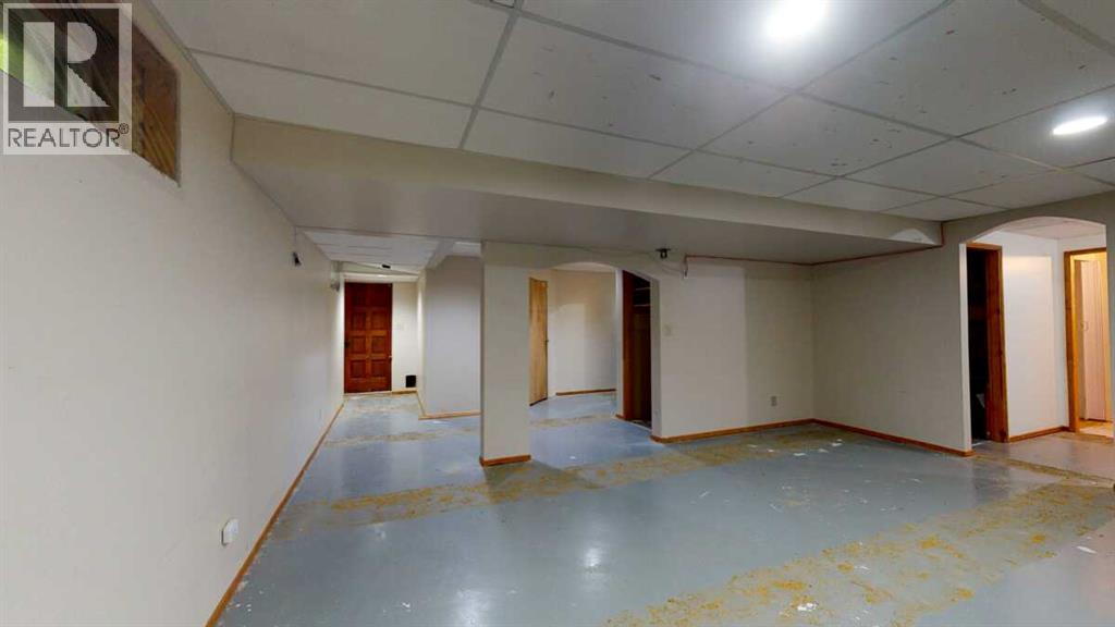 9329 63 Avenue Property Photo 26