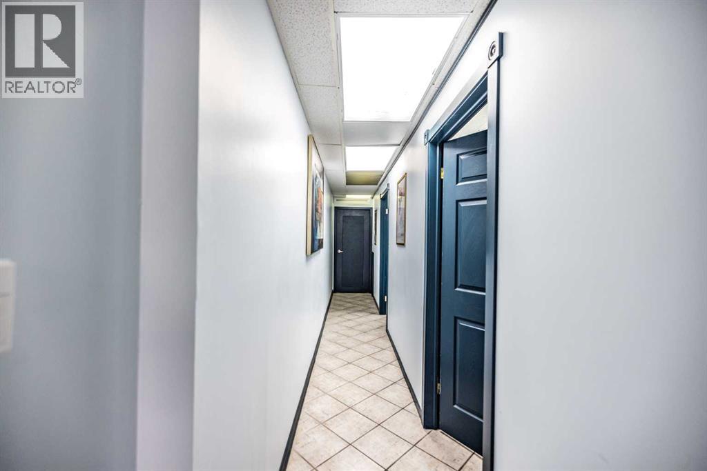 A2344756 Property Photo 16