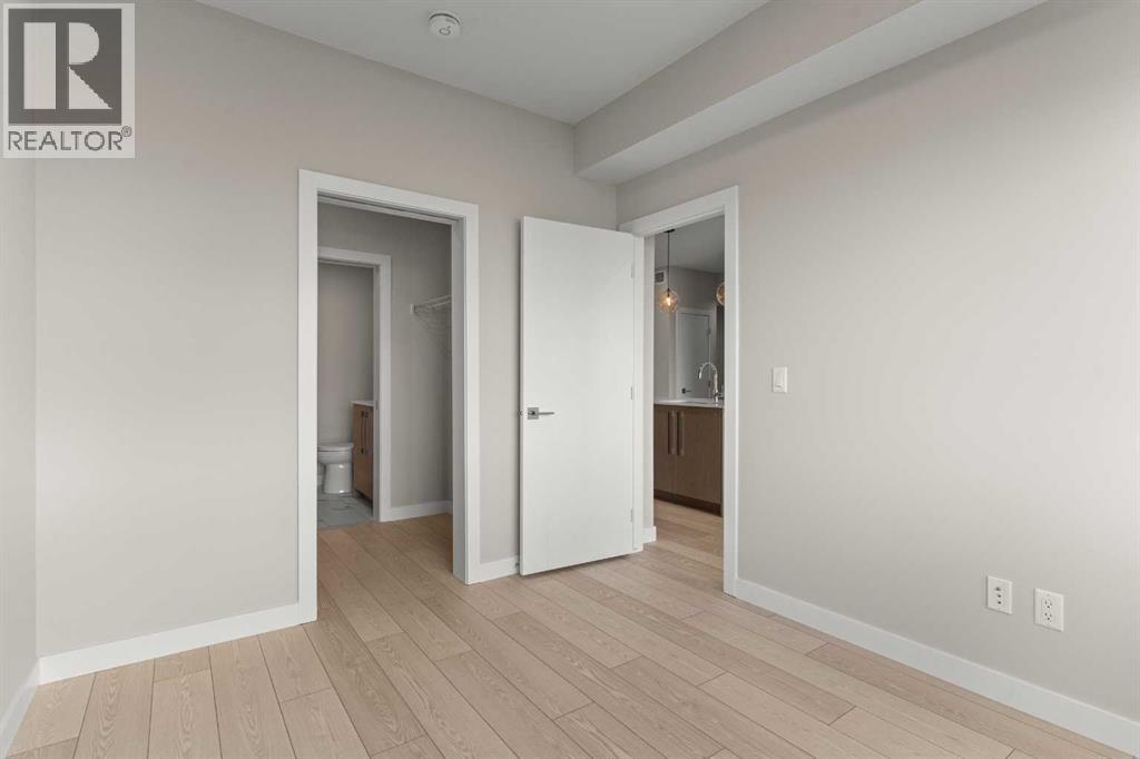 395 Skyview Park Northeast Property Photo 15